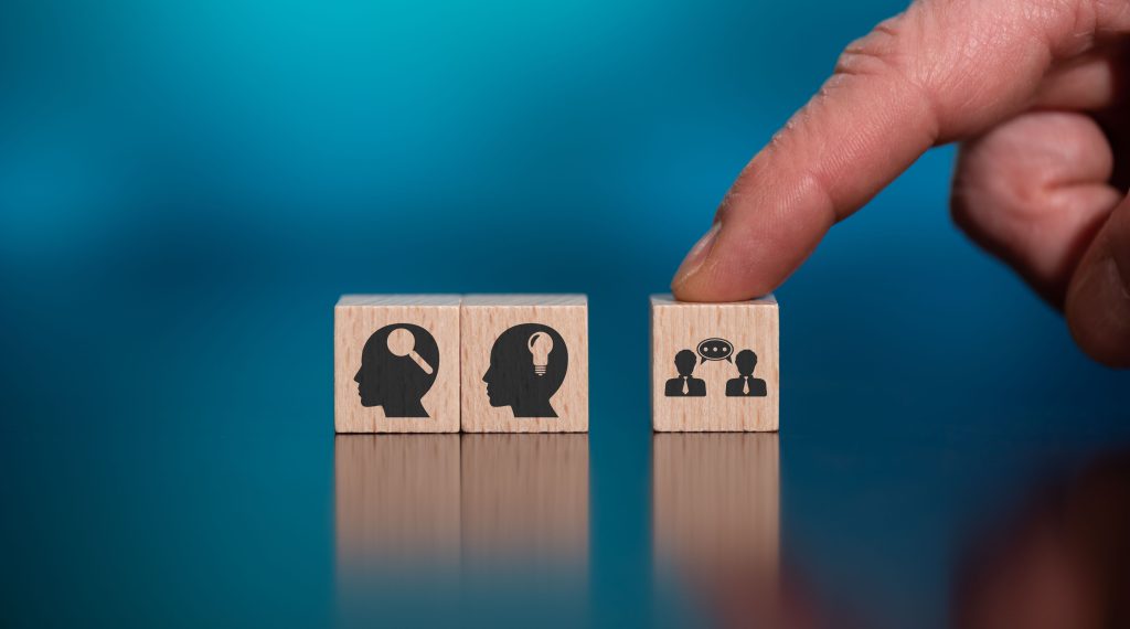 Asesoría integral durante todo el proceso de acreditación. - Reducción de riesgos de multas y sanciones por incumplimiento. - Experiencia y profesionalismo respaldados por un equipo de expertos.